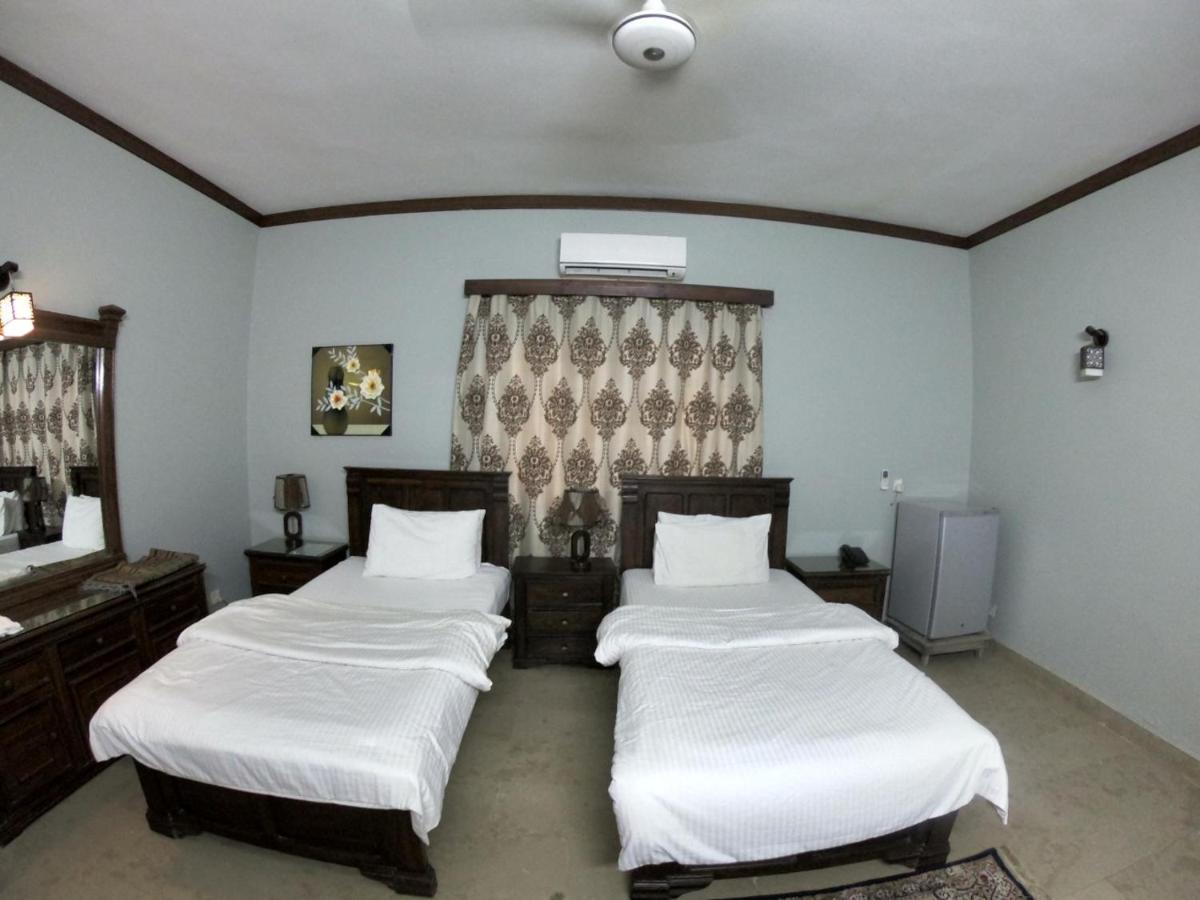 Seaview Guest House カラチ エクステリア 写真